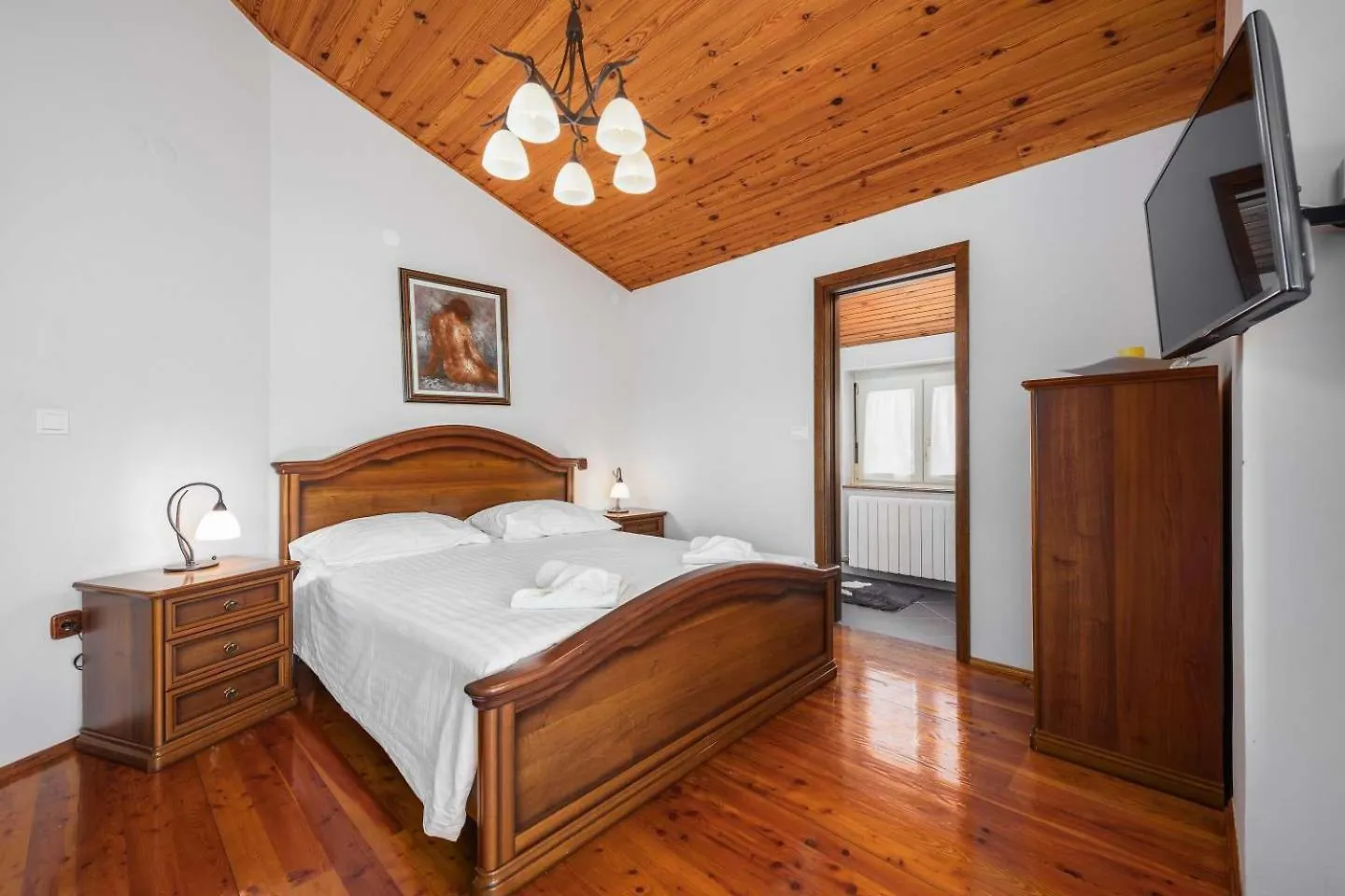 Villa Eufemia Near Porec With Large Garden And Outdoor Playground For Kids 0*,  Κροατία